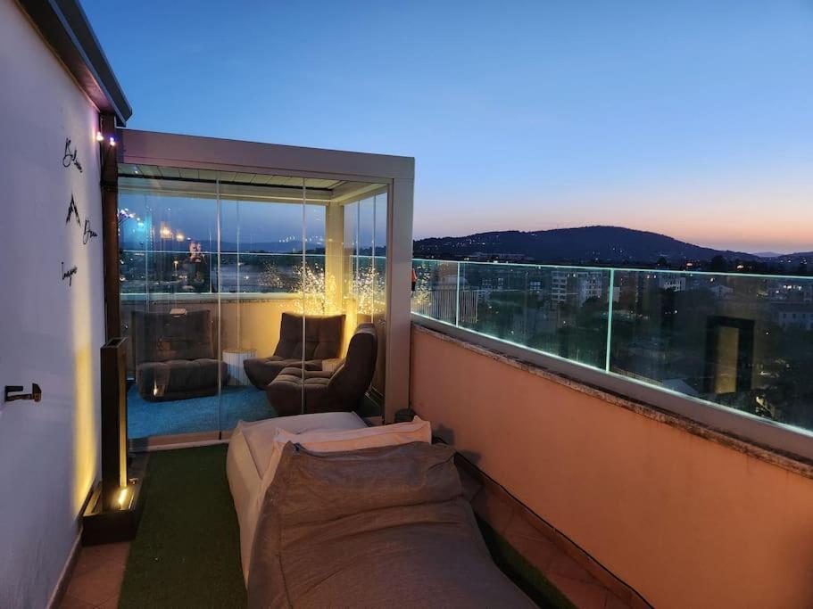 Attico 26 Apartment เปรูจา ภายนอก รูปภาพ